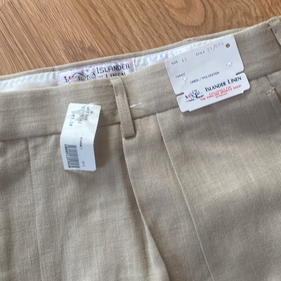 Island linen NWT shorts - Picture 3 of 8